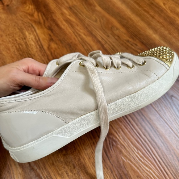 Michael Kors Sneakers - Picture 6 of 9